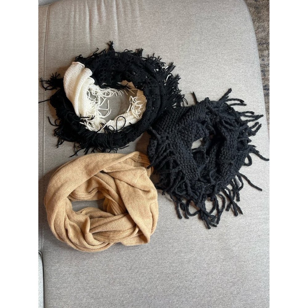 Scarf Set - Picture 2 of 2